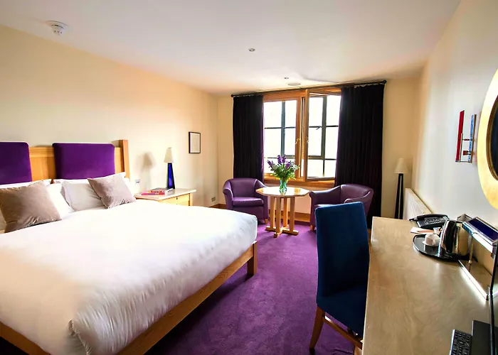 The Clarence Hotel 4*