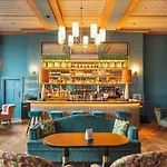 The Clarence Hotell 4*