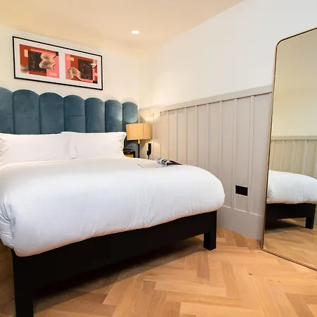 The Clarence 4* Dublino