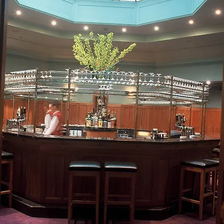 Hotel The Clarence
