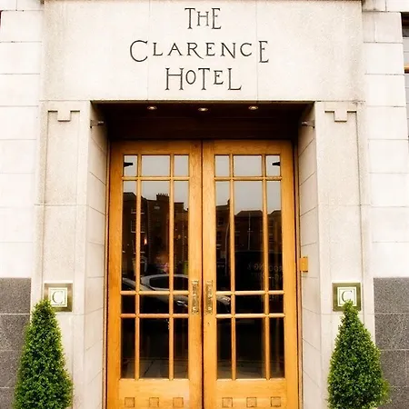 Hotel The Clarence